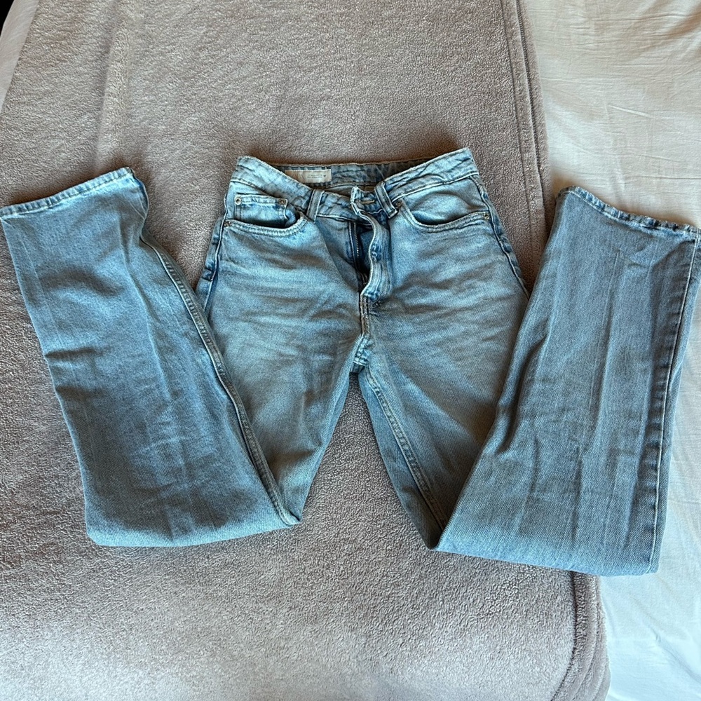 Zara Straight Jeans
